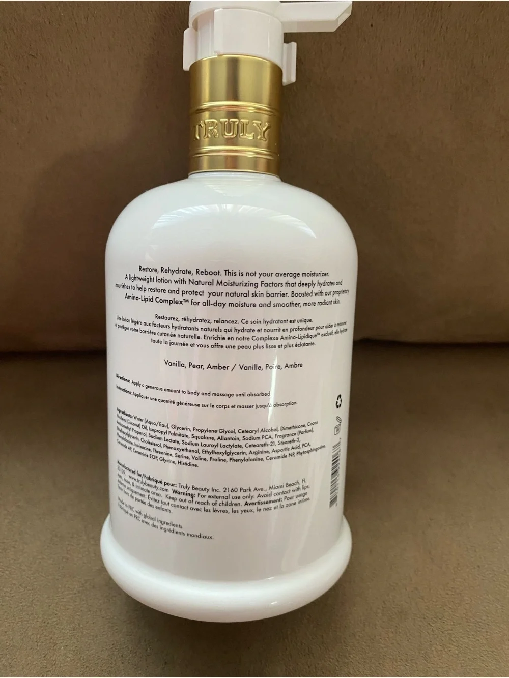 TRULY Vanilla Baby Hydra-Restore Body Lotion — White with Gold Accents